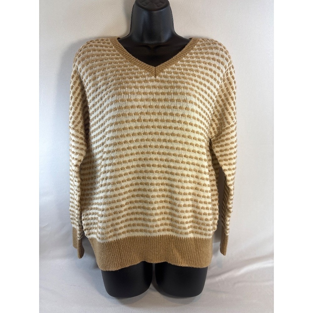 Cruciani Camel Ivory Waffle Knit V-Neck Sweater Sz 42 Classic Luxury Wool Camel